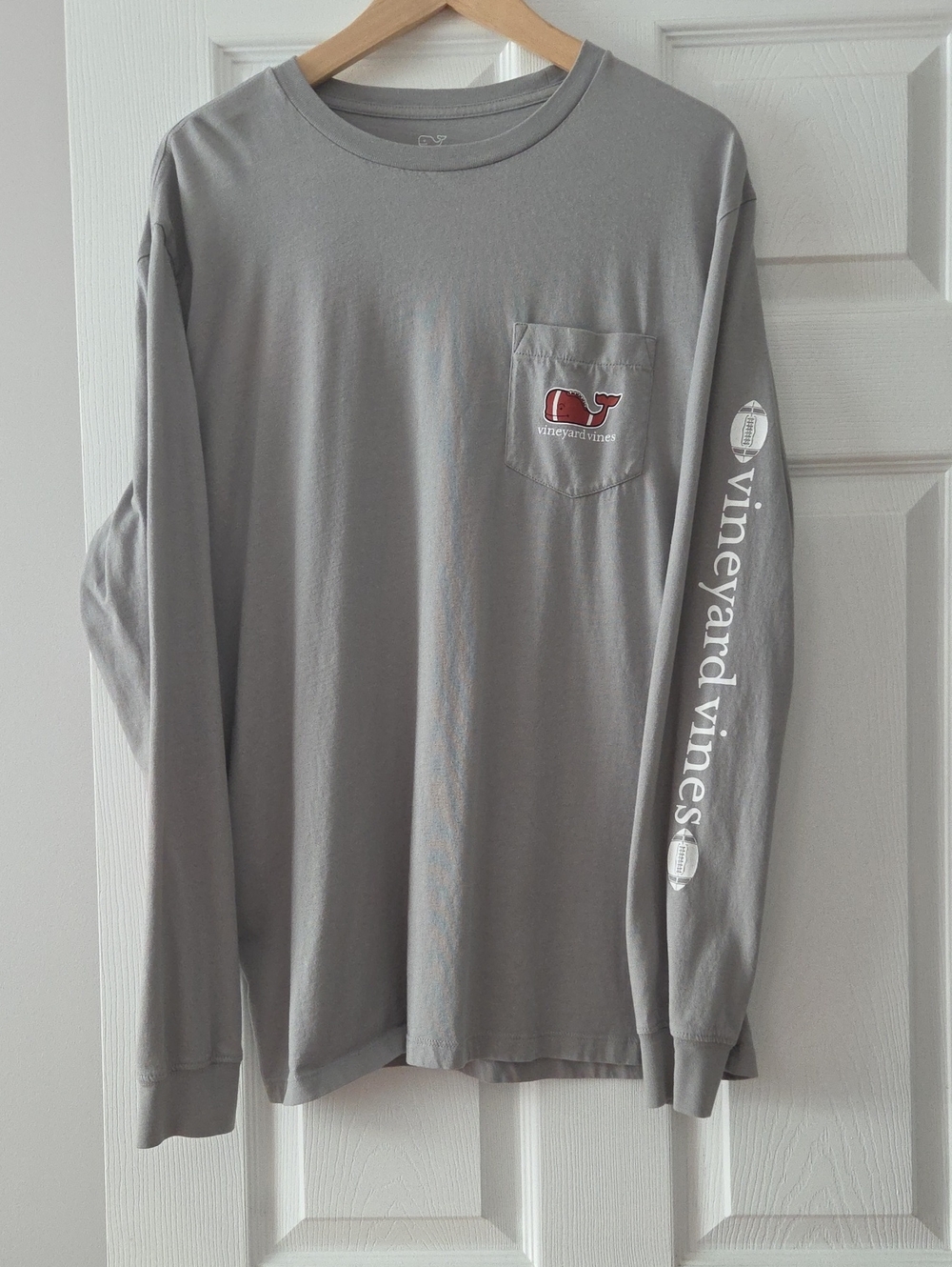 Vineyard Vines Gray Long-Sleeve Pocket Tee with Sleeve Logo